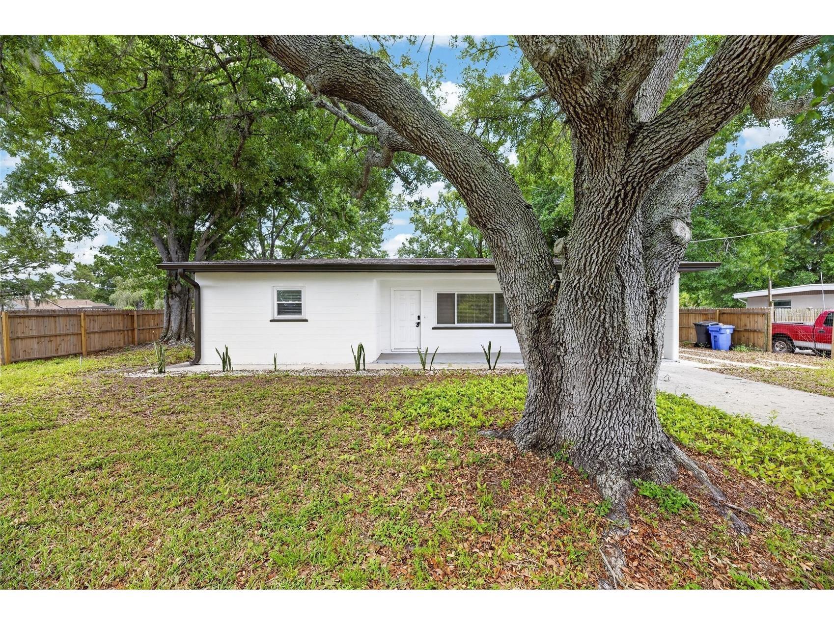 204 7th Avenue NW Ruskin FL 33570 TB8505074 image2