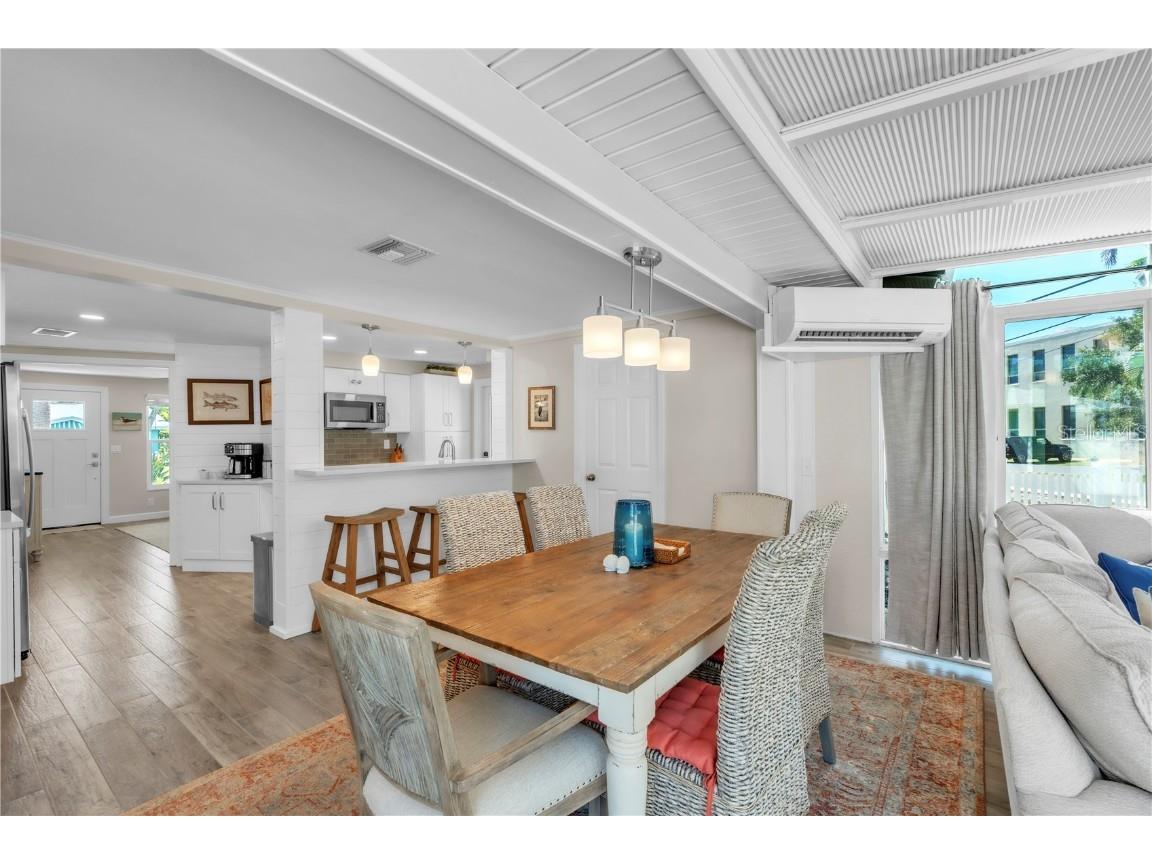 204 83rd Street Holmes Beach FL 34217 A4668093 image13