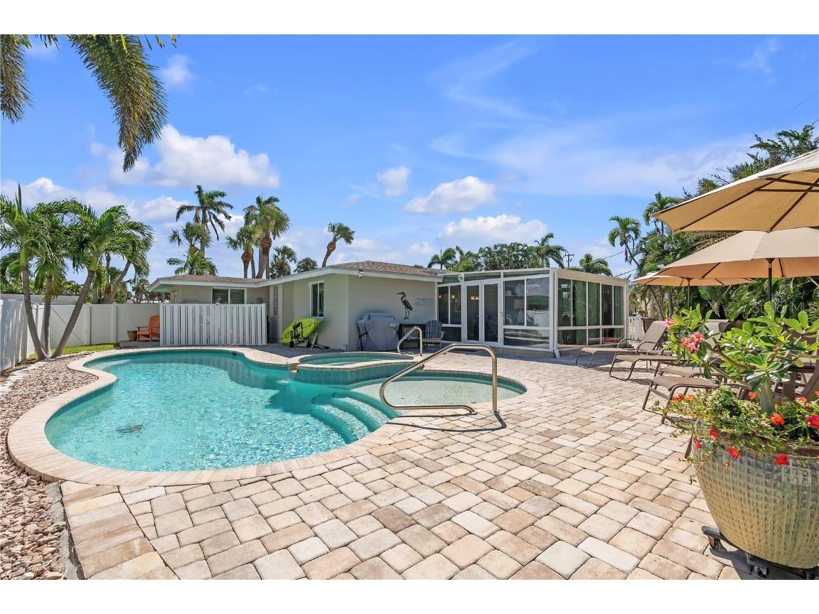 204 83rd Street Holmes Beach FL 34217 A4668093 image27