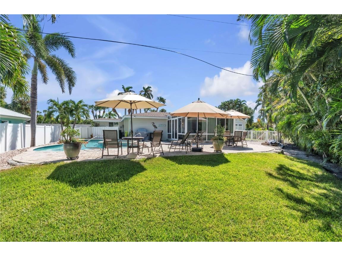 204 83rd Street Holmes Beach FL 34217 A4668093 image32