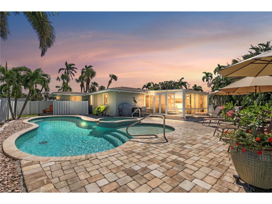 204 83rd Street Holmes Beach FL 34217 A4668093 image35