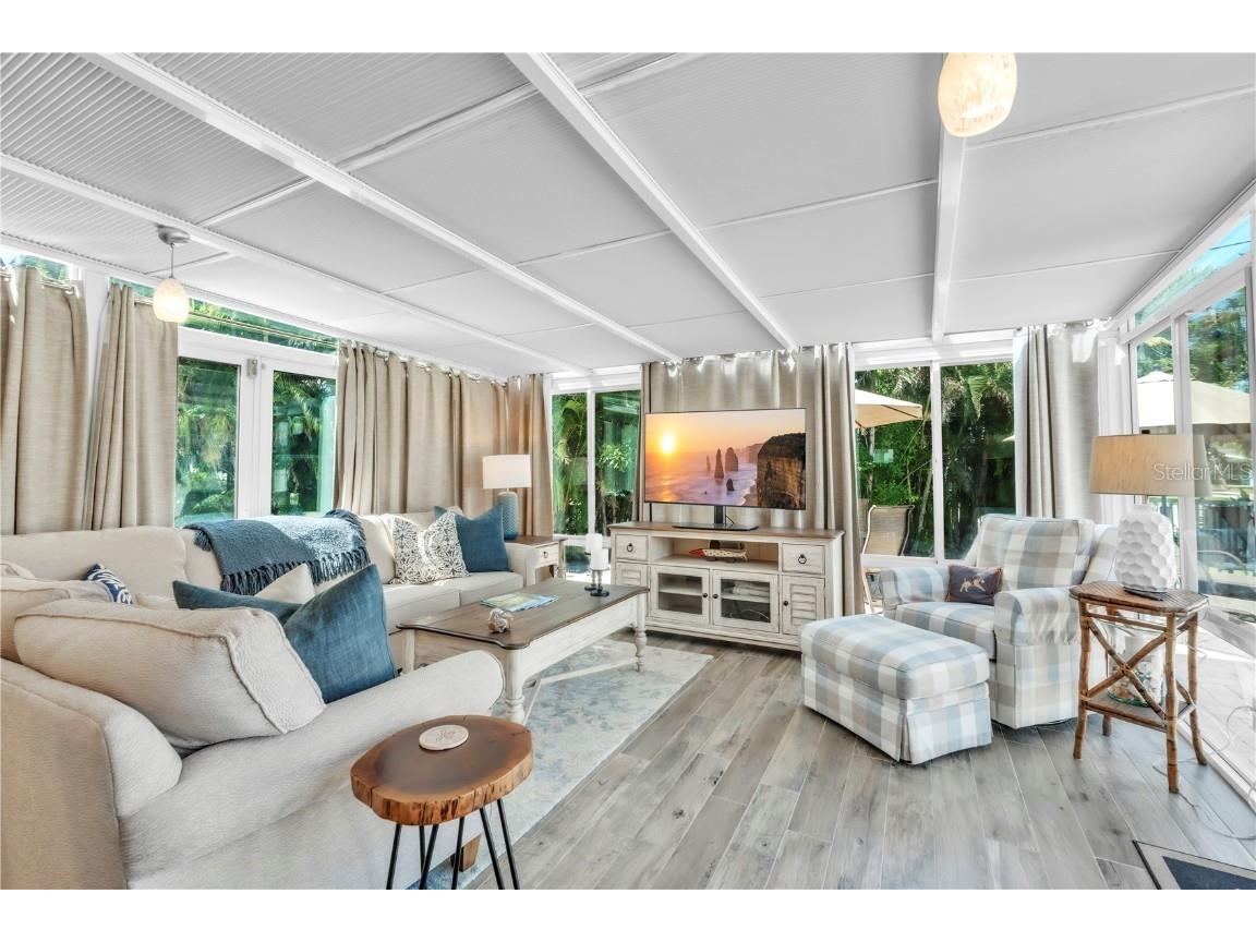 204 83rd Street Holmes Beach FL 34217 A4668093 image9