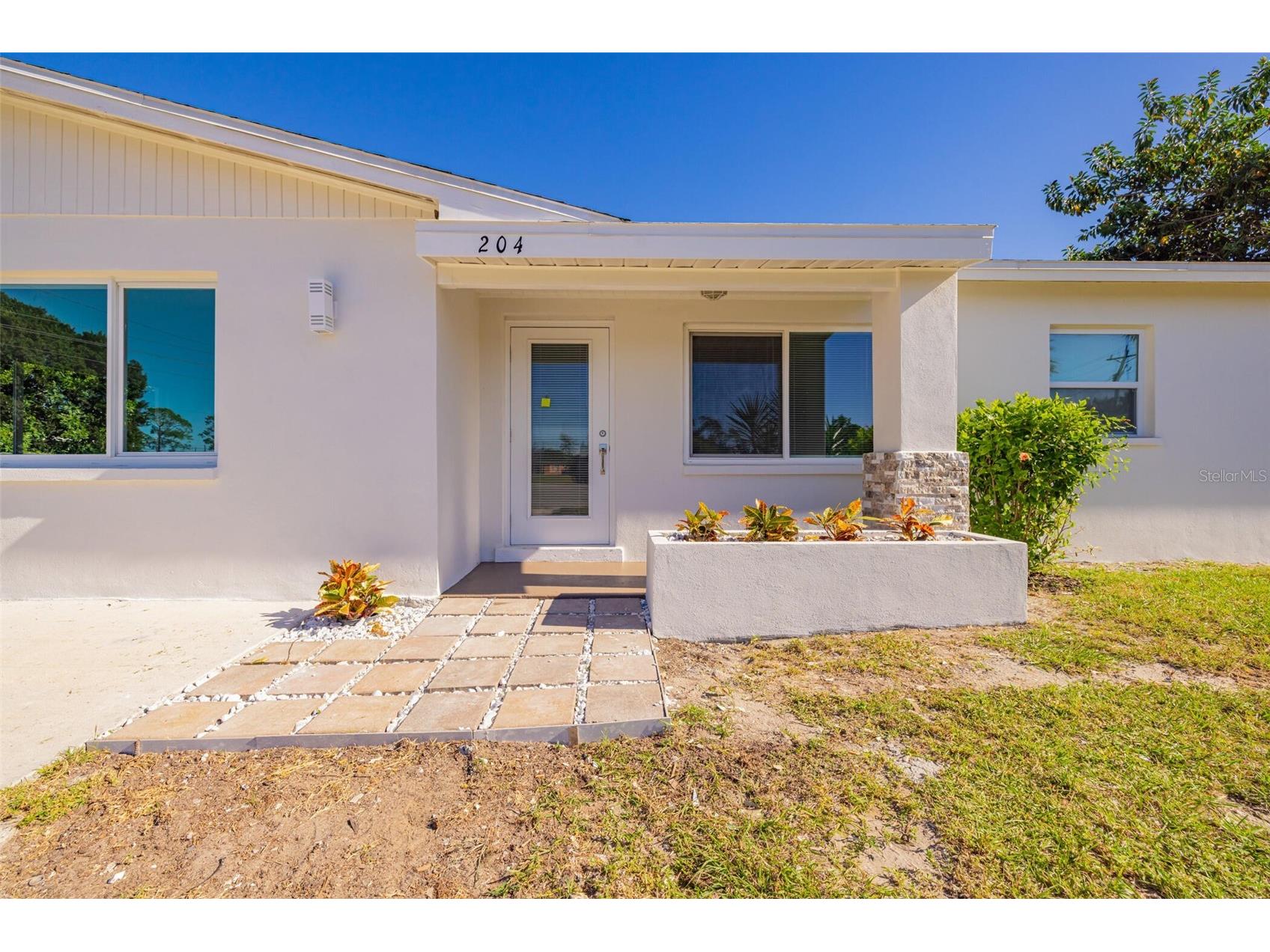 204 Alabama Court Lehigh Acres FL 33936 O6361211 image1