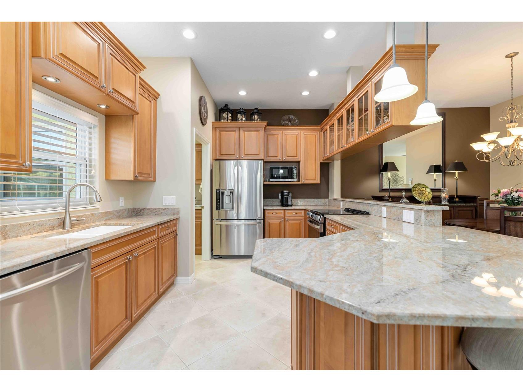 204 Americas Cup Boulevard Bradenton FL 34208 - MANATEE RIVER A4680859 image28