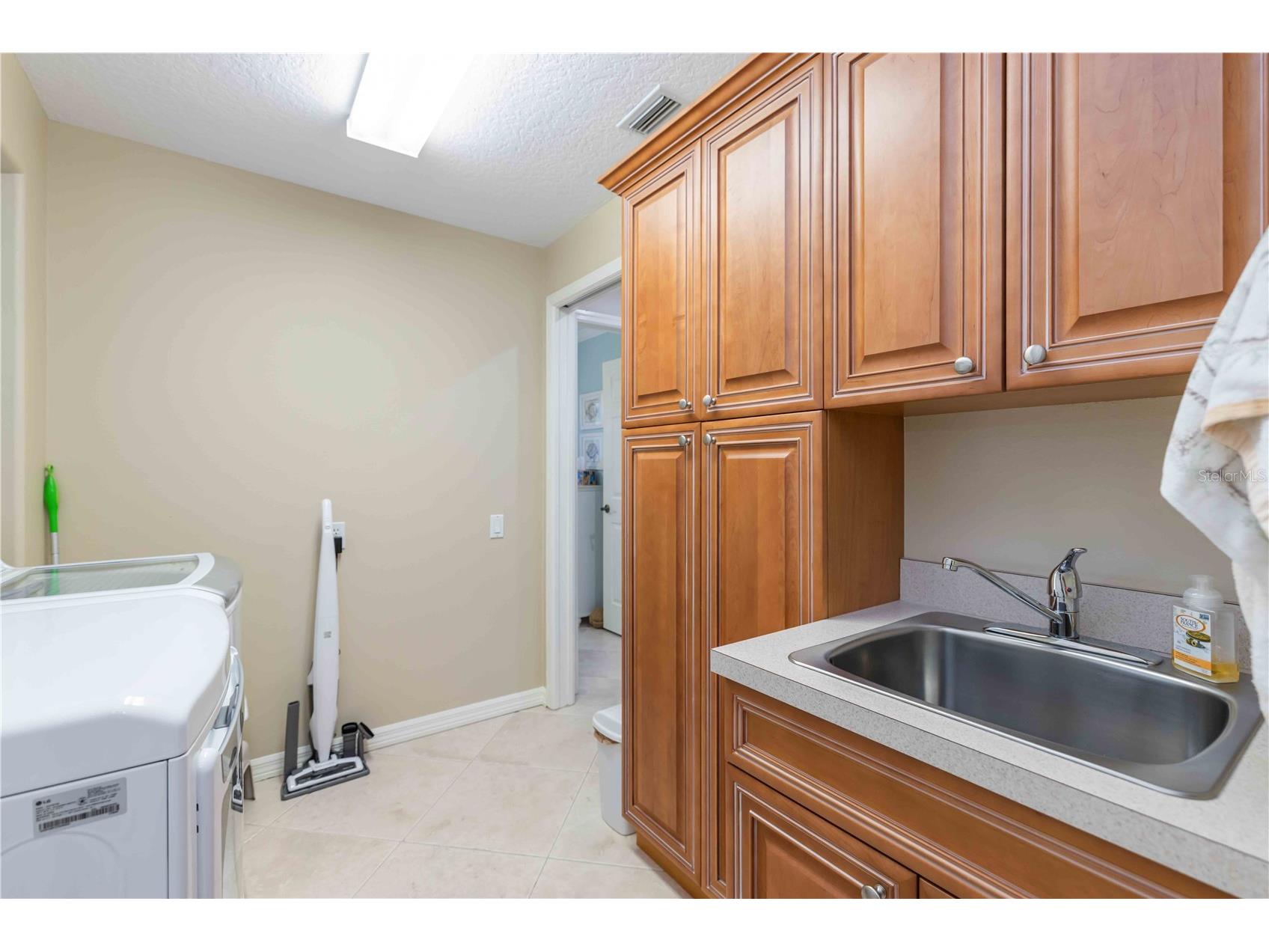 204 Americas Cup Boulevard Bradenton FL 34208 - MANATEE RIVER A4680859 image32