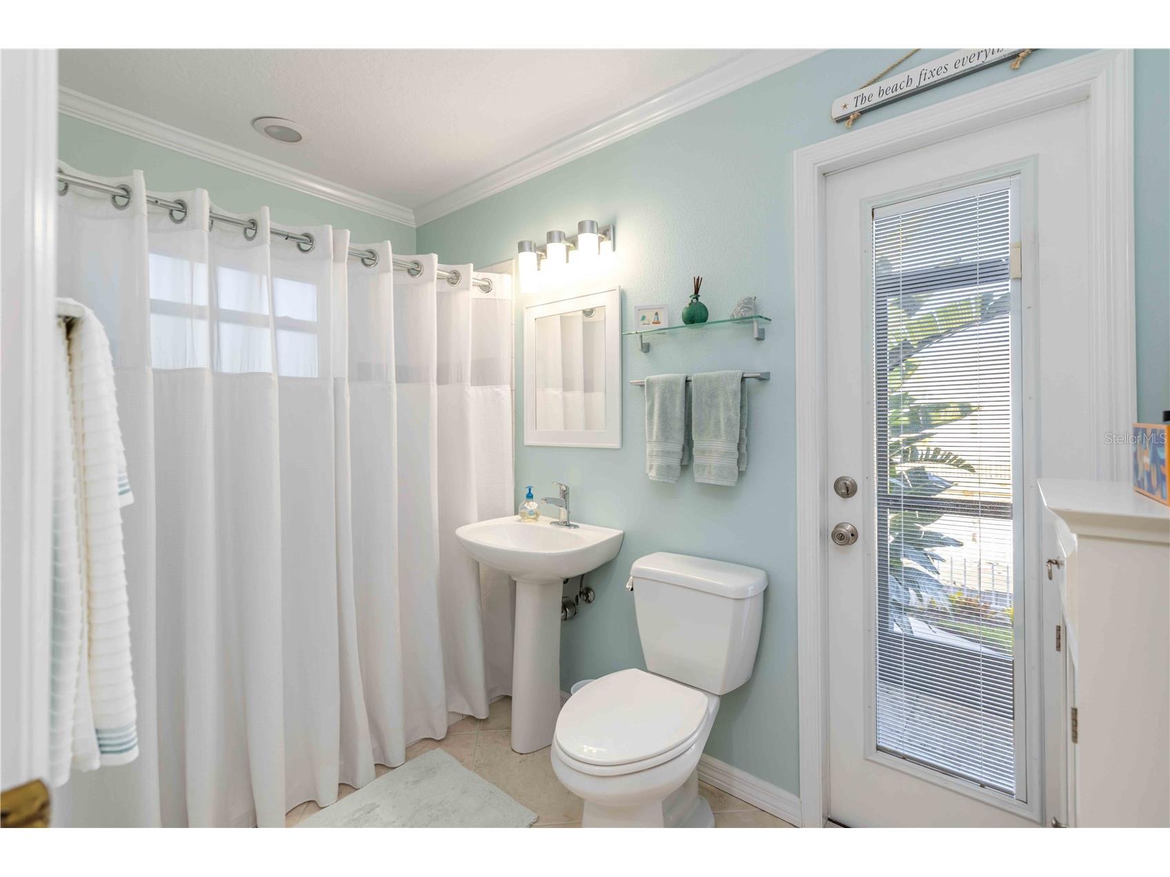 204 Americas Cup Boulevard Bradenton FL 34208 - MANATEE RIVER A4680859 image36