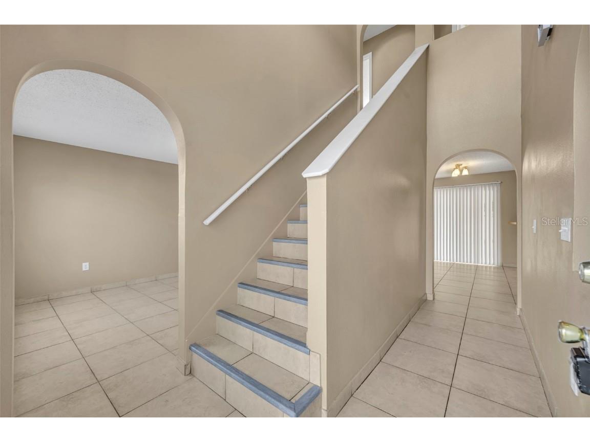 204 Canterbury Court Kissimmee FL 34758 O6361991 image4