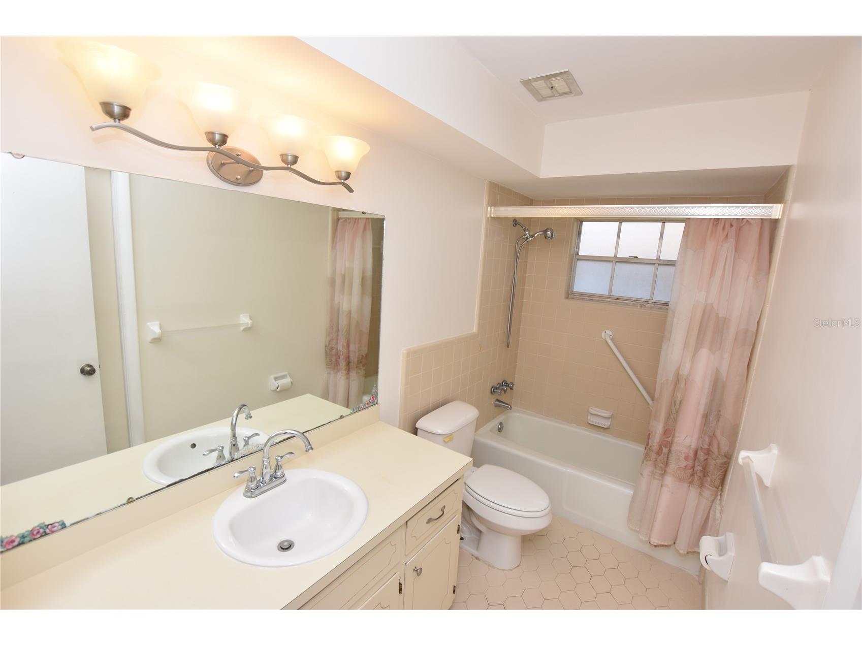 204 Chaucer Lane Winter Haven FL 33884 L4963723 image13