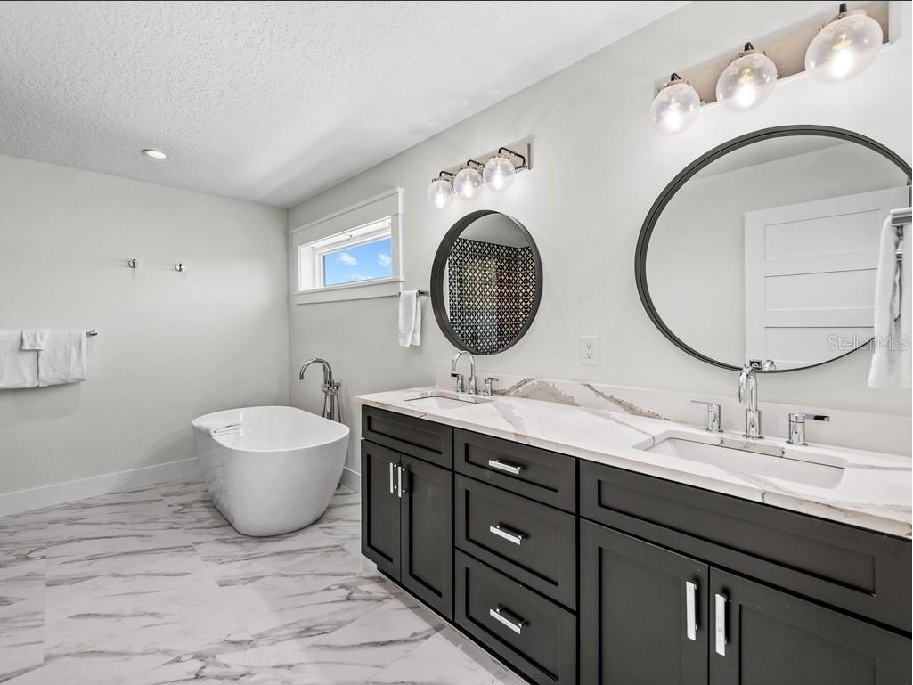204 Coolidge Drive Sarasota FL 34236 A4692051 image19