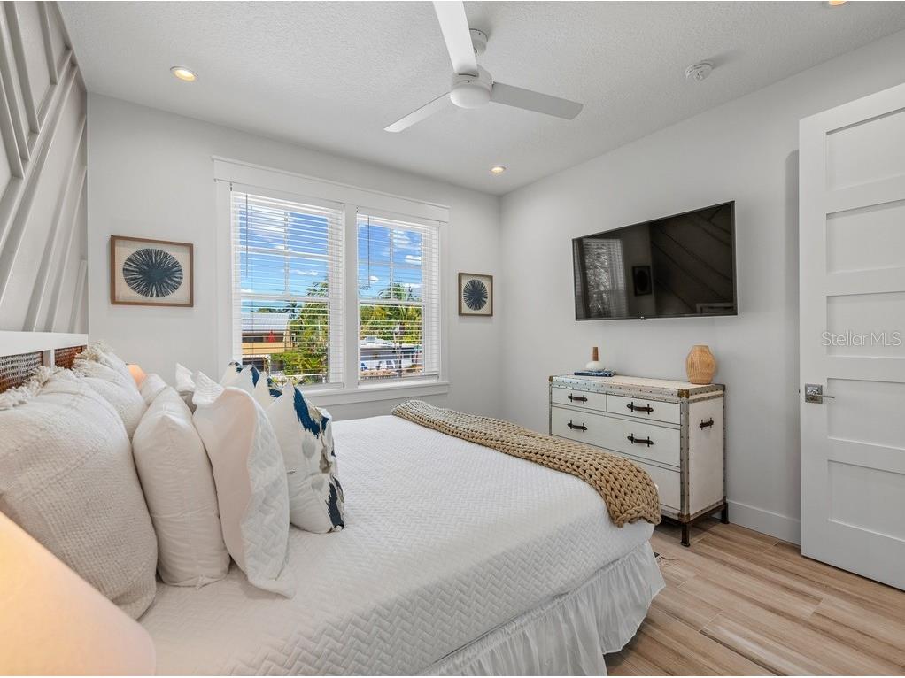 204 Coolidge Drive Sarasota FL 34236 A4692051 image24