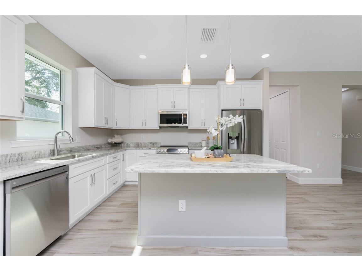 204 Cougar Way Rotonda West FL 33947 D6143463 image15