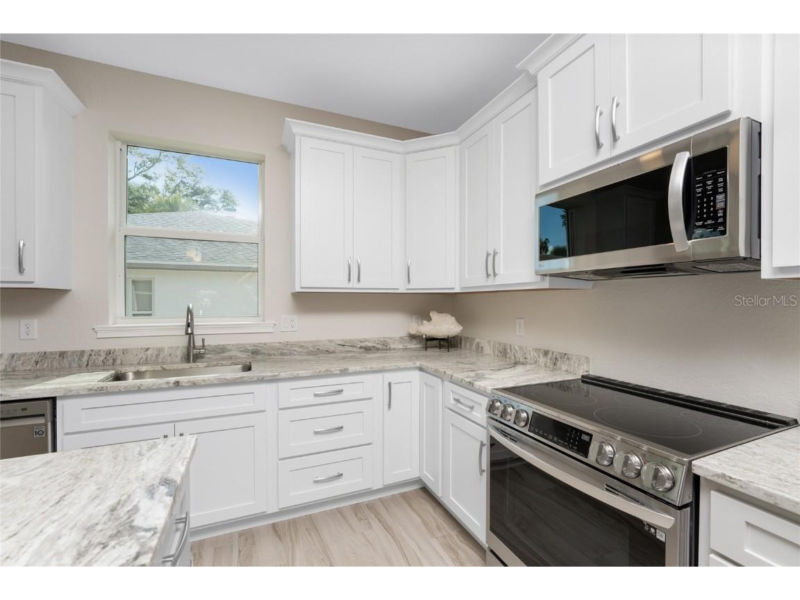 204 Cougar Way Rotonda West FL 33947 D6143463 image16