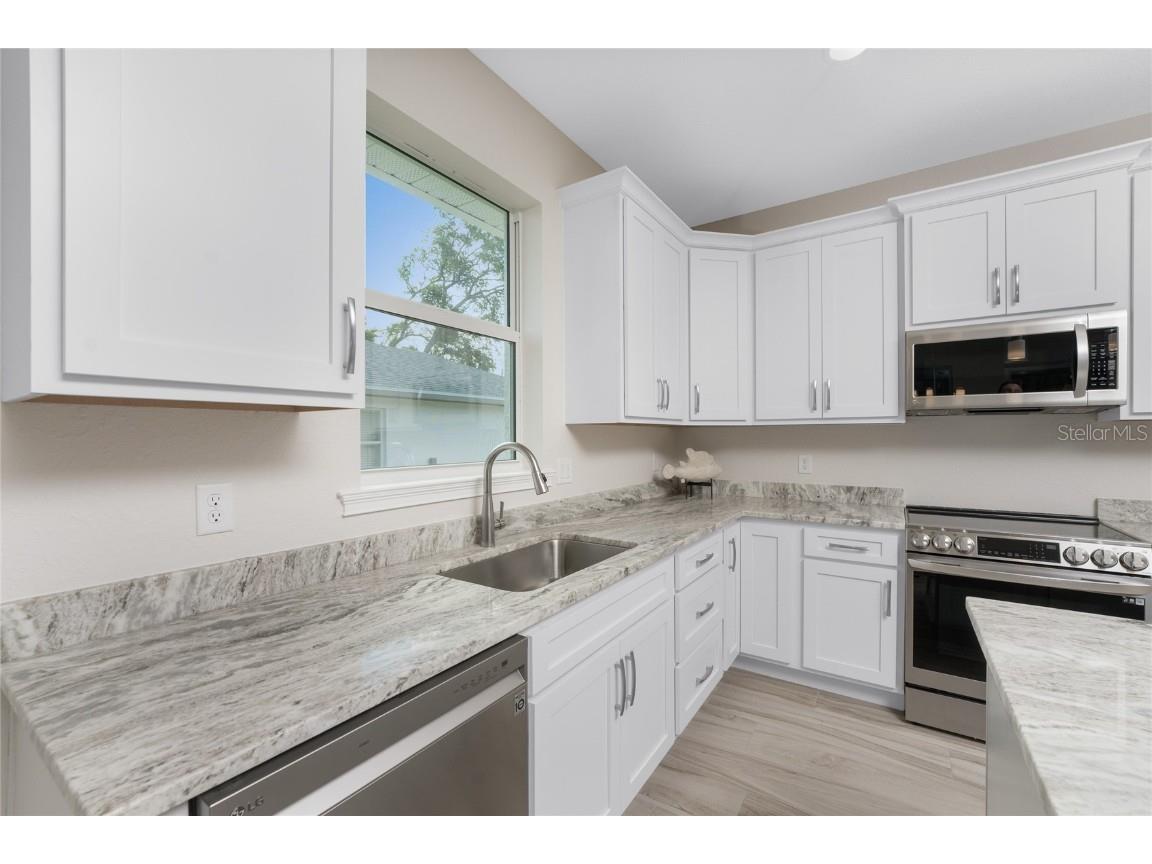 204 Cougar Way Rotonda West FL 33947 D6143463 image17