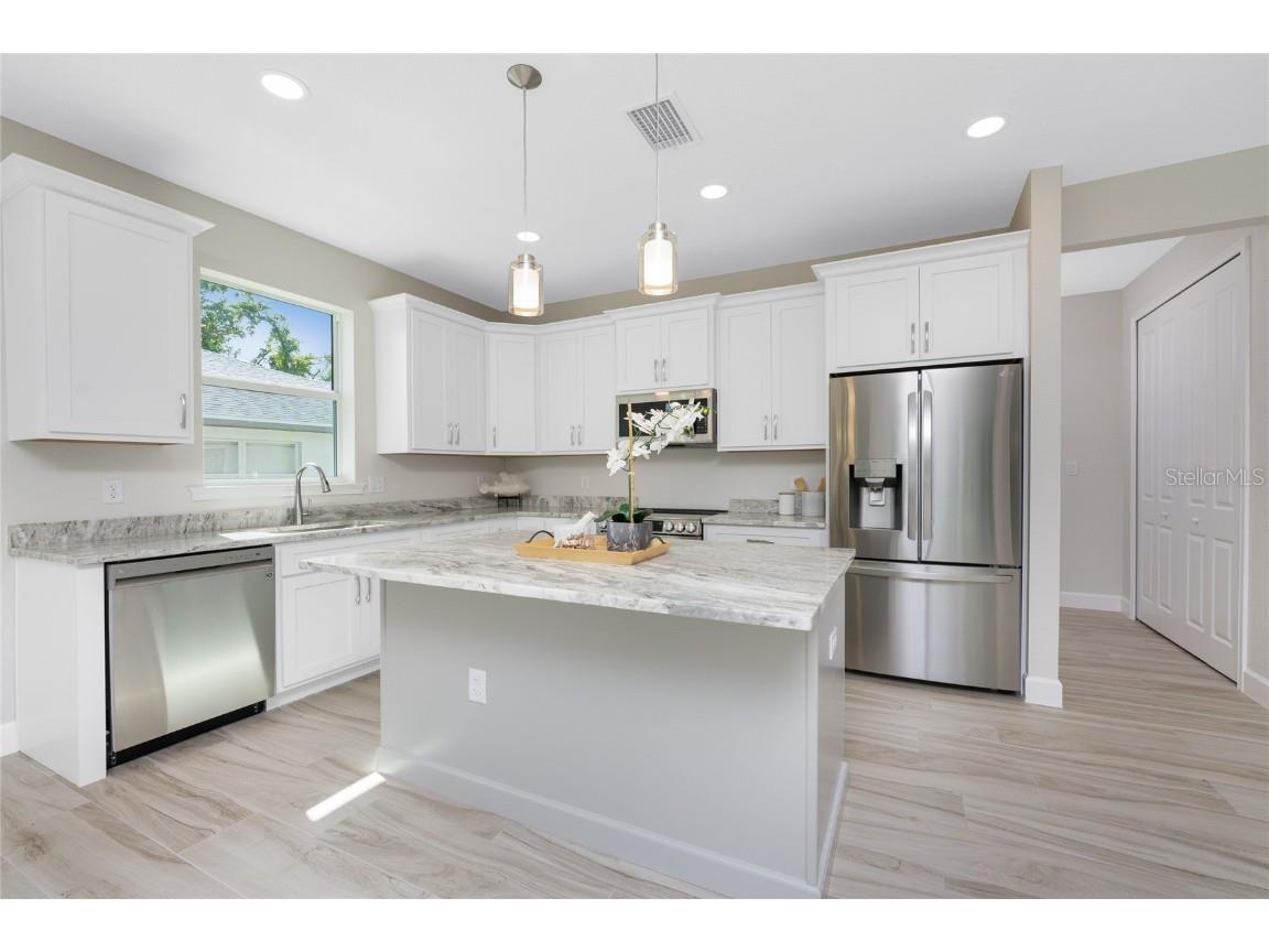 204 Cougar Way Rotonda West FL 33947 D6143463 image20