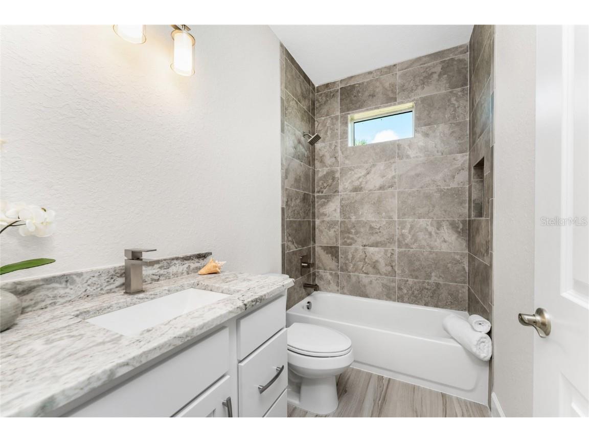 204 Cougar Way Rotonda West FL 33947 D6143463 image32