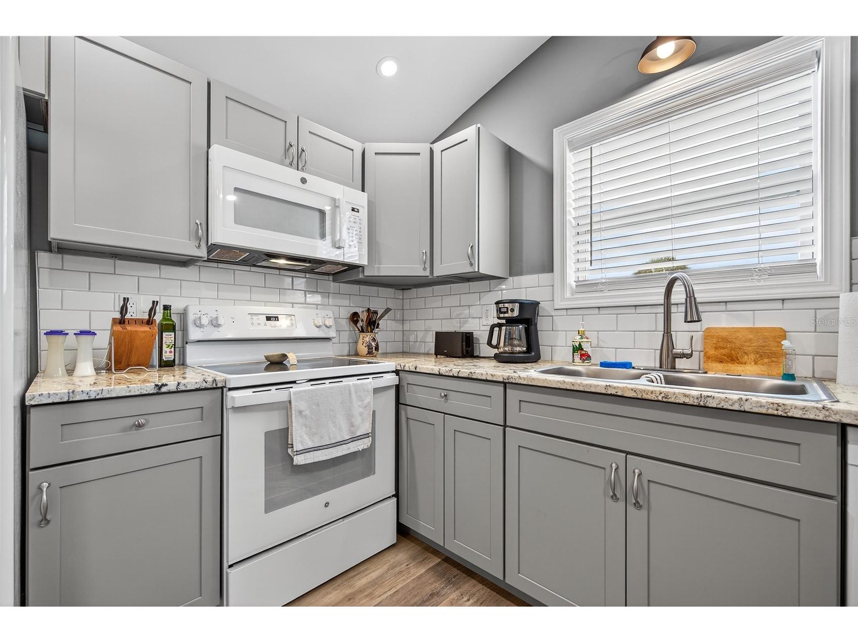 204 Crown Point Drive Nokomis FL 34275 N6142800 image22