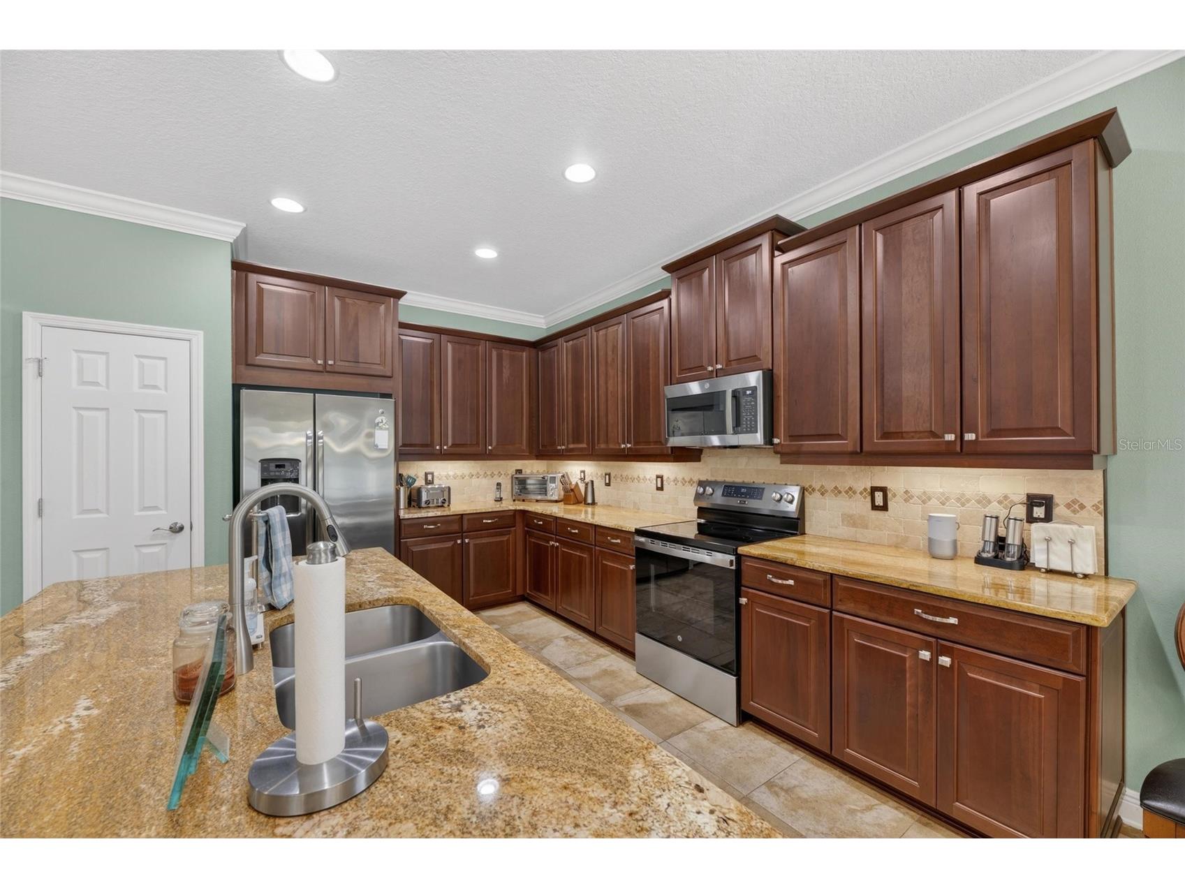204 Dakota Hill Drive Seffner FL 33584 TB8513097 image28