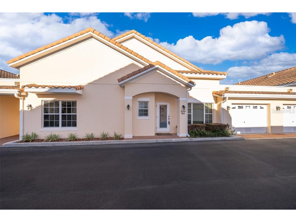 204 David Walker Drive #A-4 Tavares FL 32778 O6290357 image1