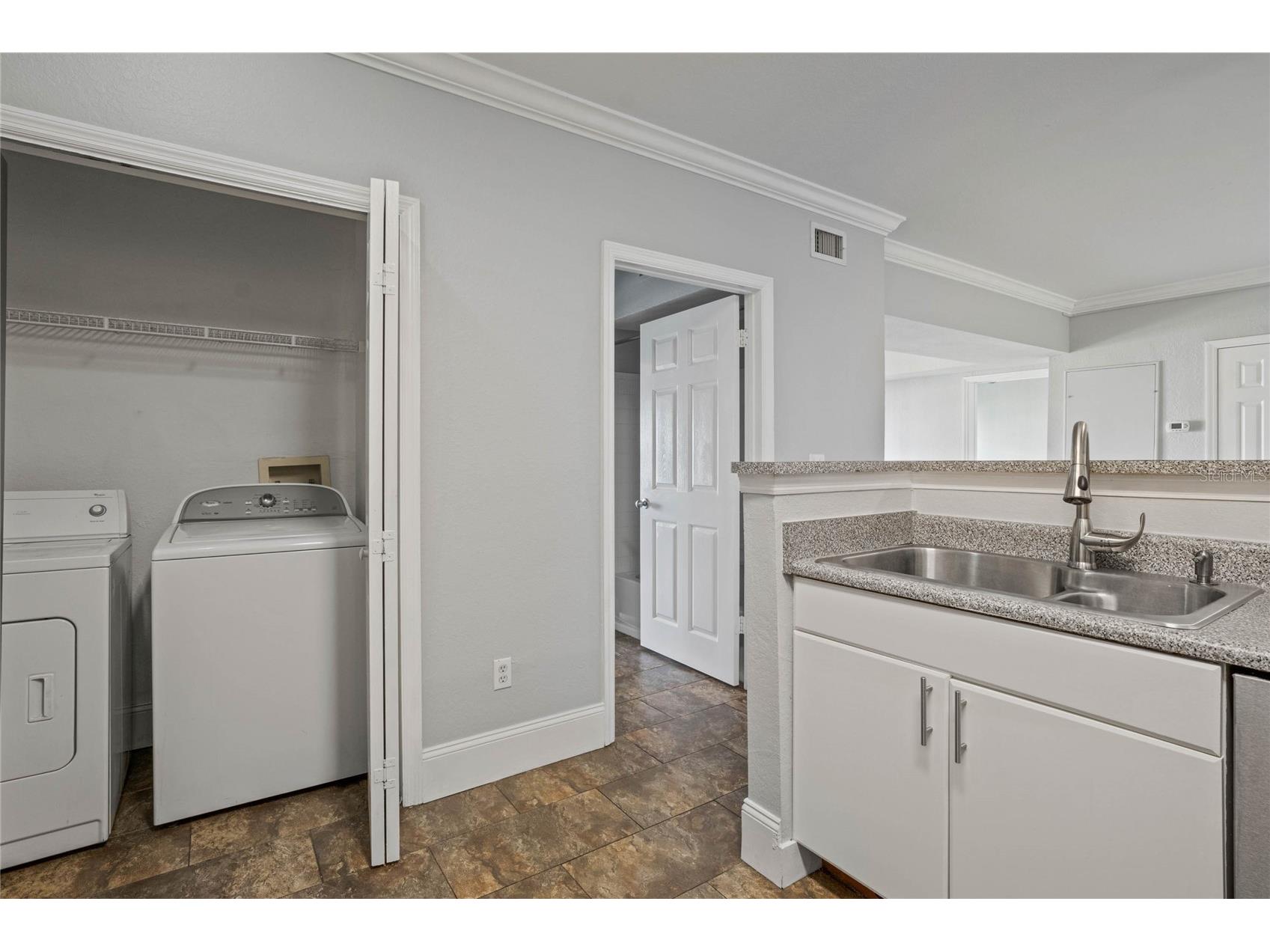 204 E South Street #3058 Orlando FL 32801 O6408401 image29