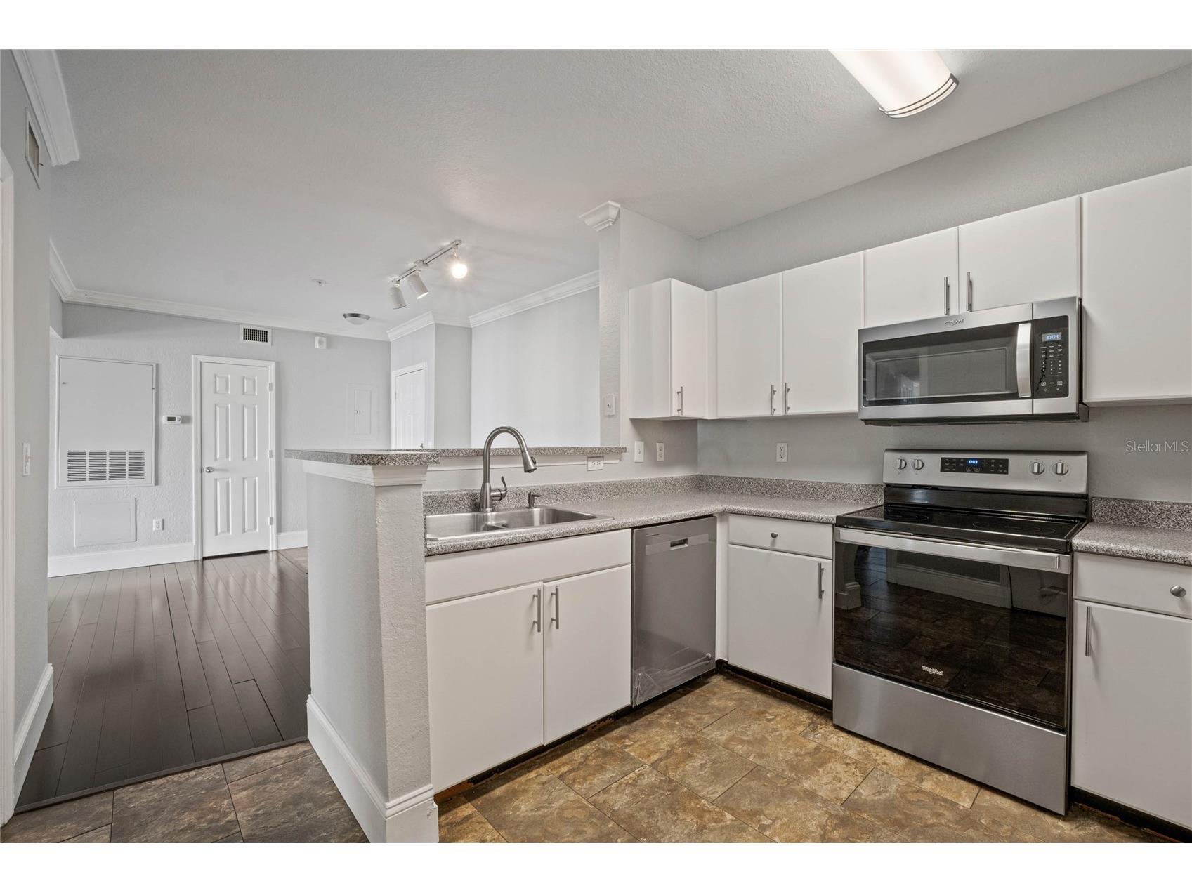 204 E South Street #3058 Orlando FL 32801 O6408401 image9