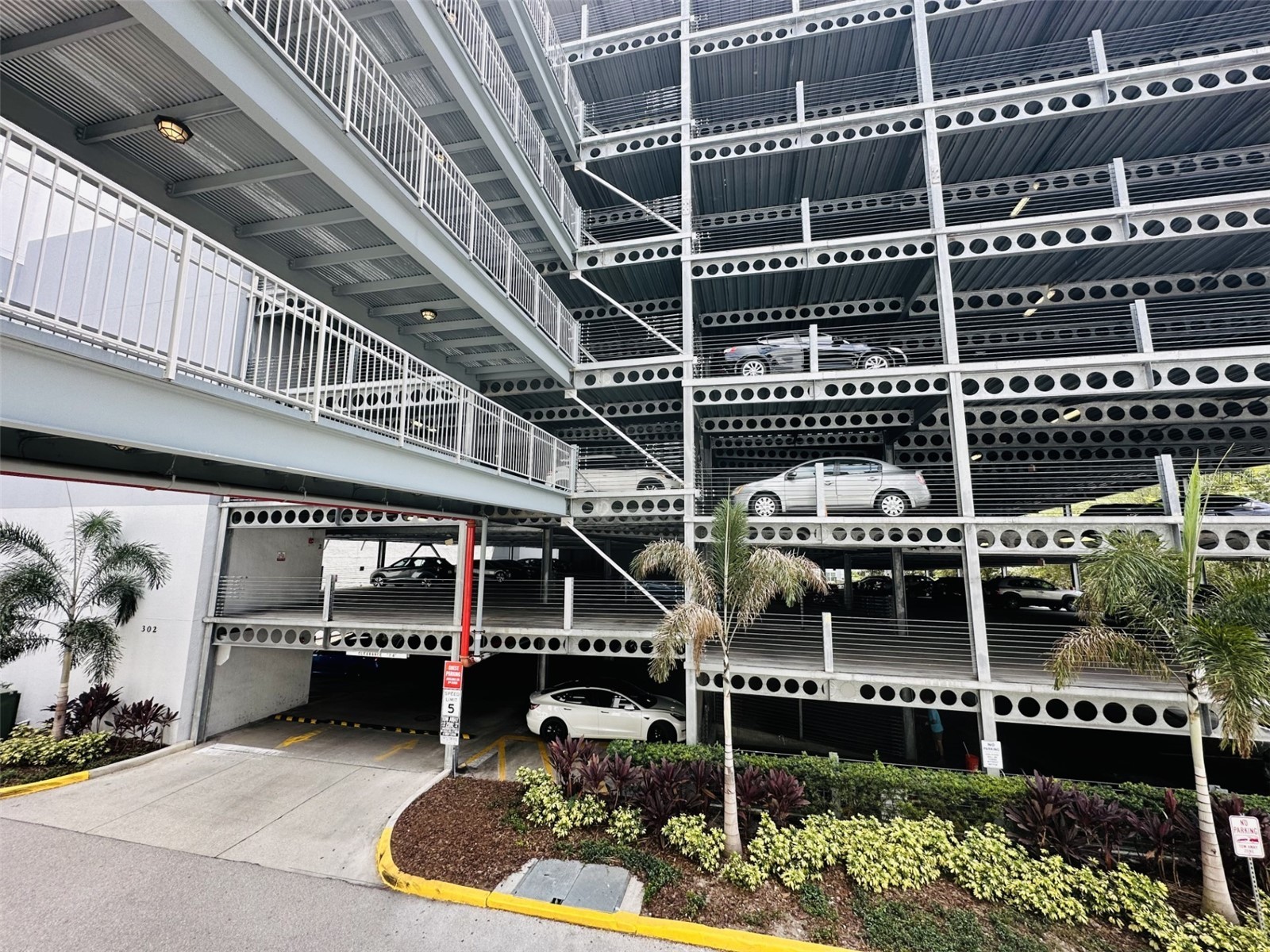 204 E South Street #3059 Orlando FL 32801 O6400716 image29