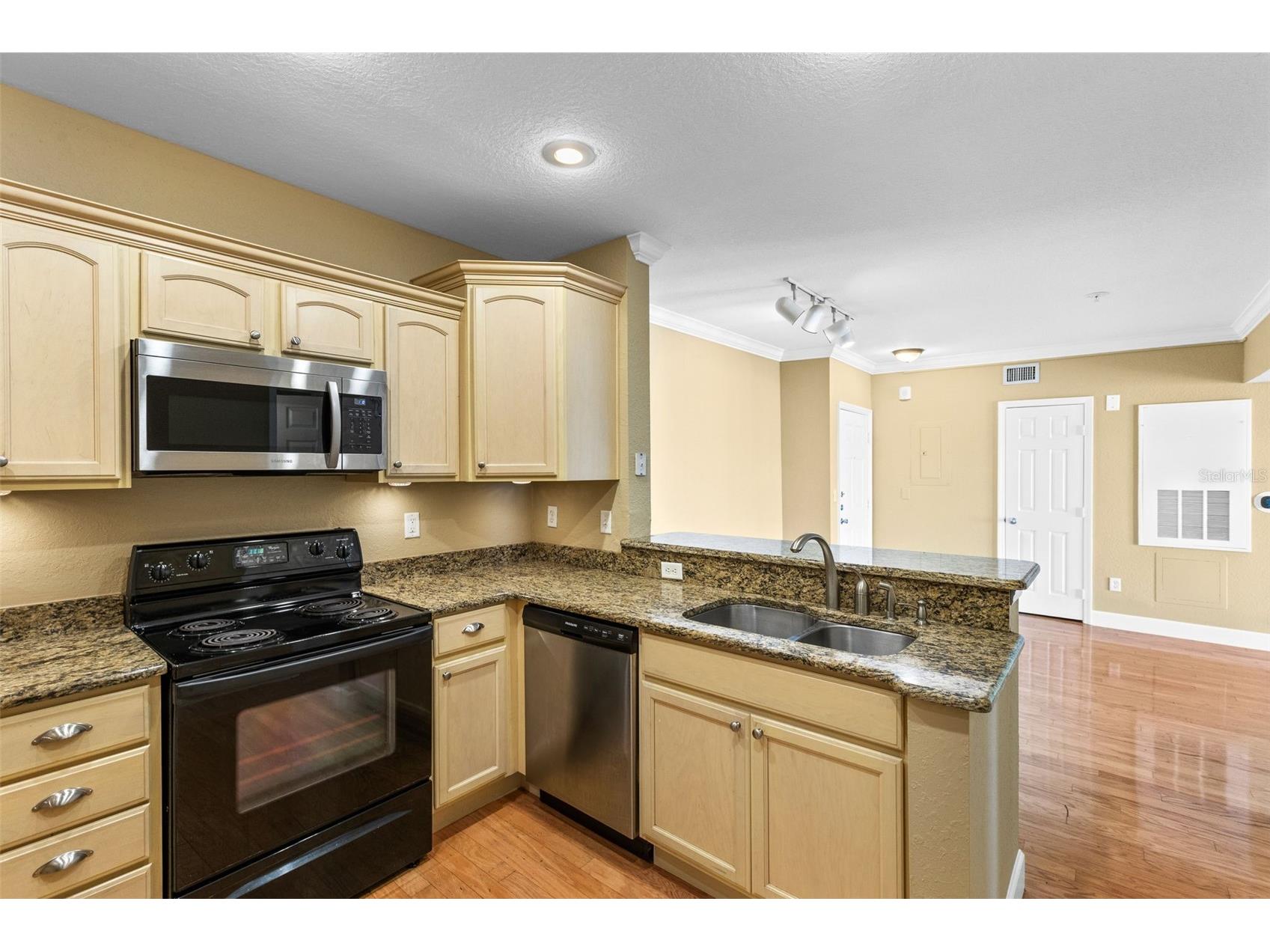 204 E South Street #6057 Orlando FL 32801 O6392128 image8