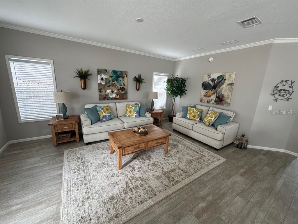 204 Freeport Drive Sarasota FL 34233 A4663279 image16