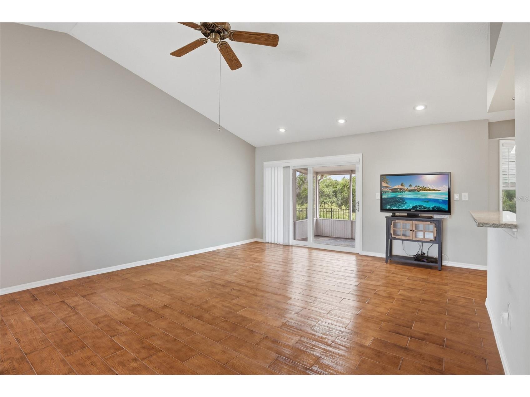 204 Greenwich Street Davenport FL 33896 A4691872 image15