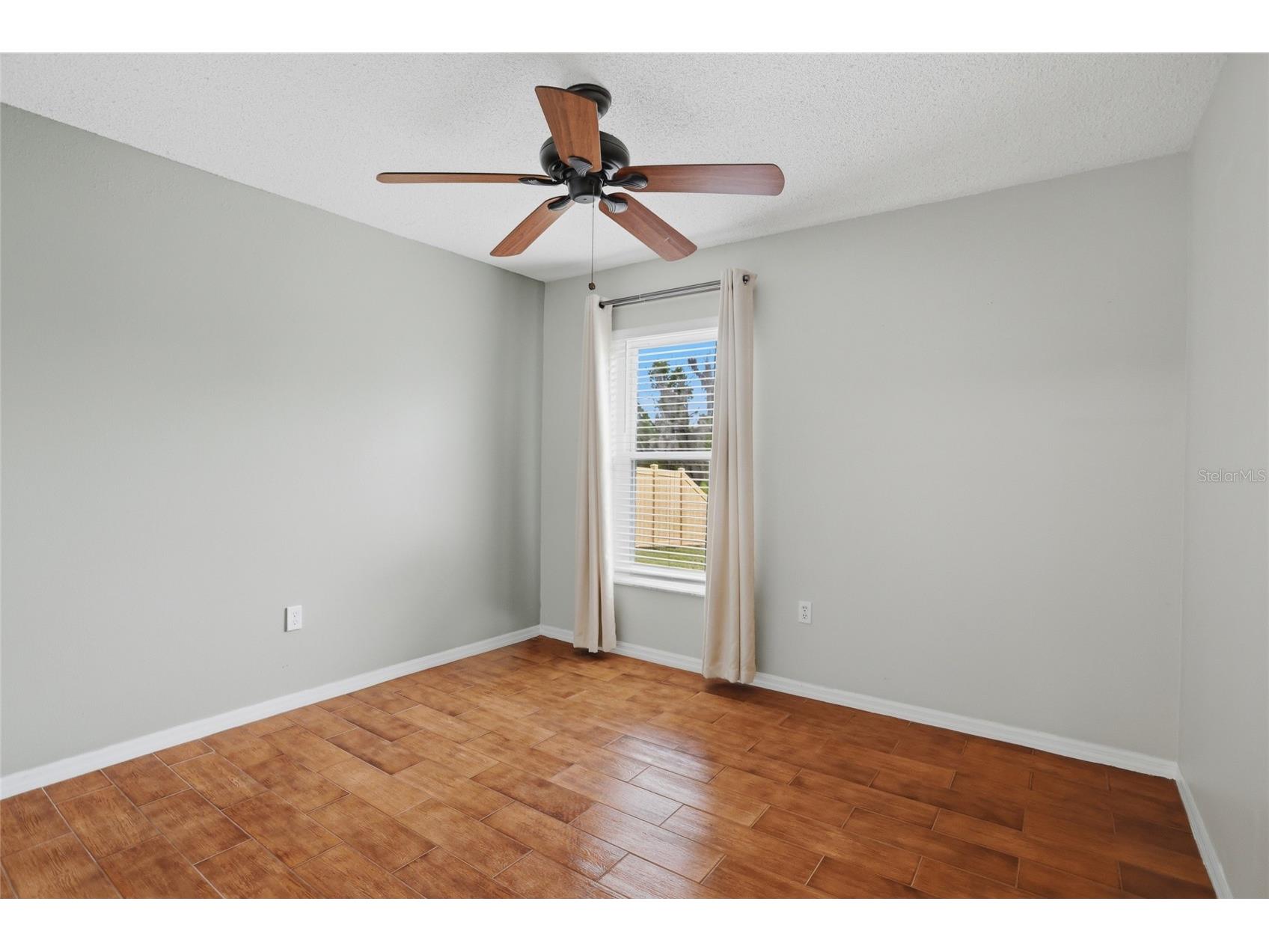 204 Greenwich Street Davenport FL 33896 A4691872 image27