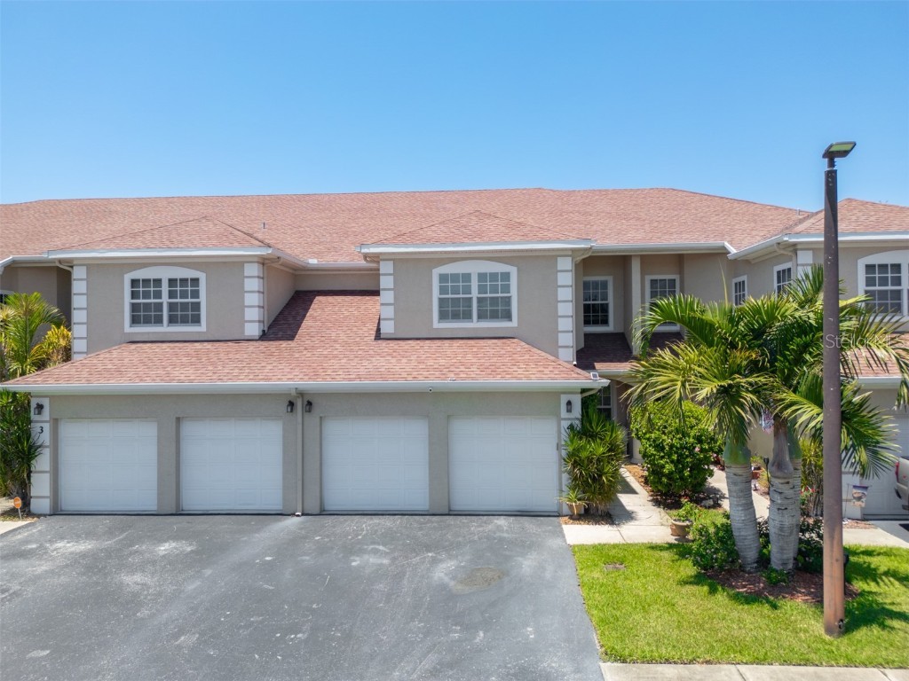 204 Holman Road #4 Cape Canaveral FL 32920 O6329049 image1