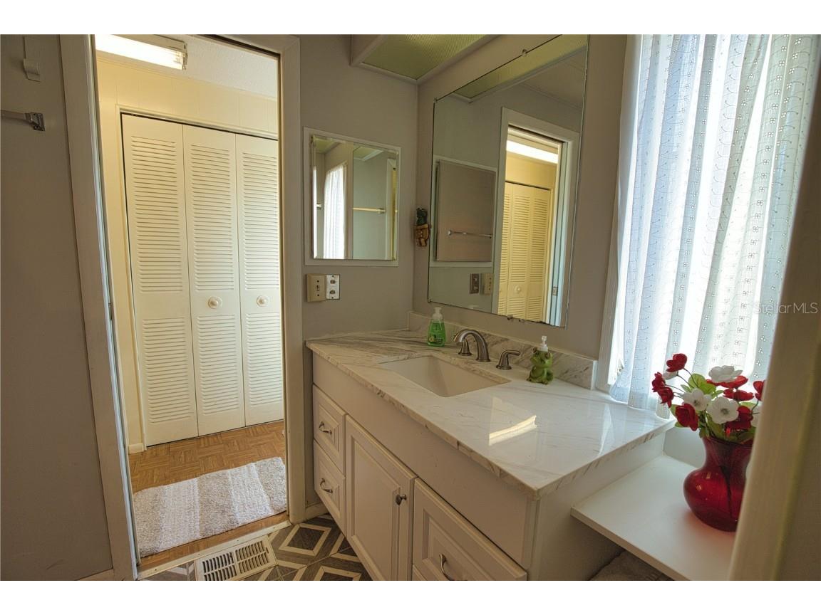 204 La Costa North Port FL 34287 TB8346287 image38