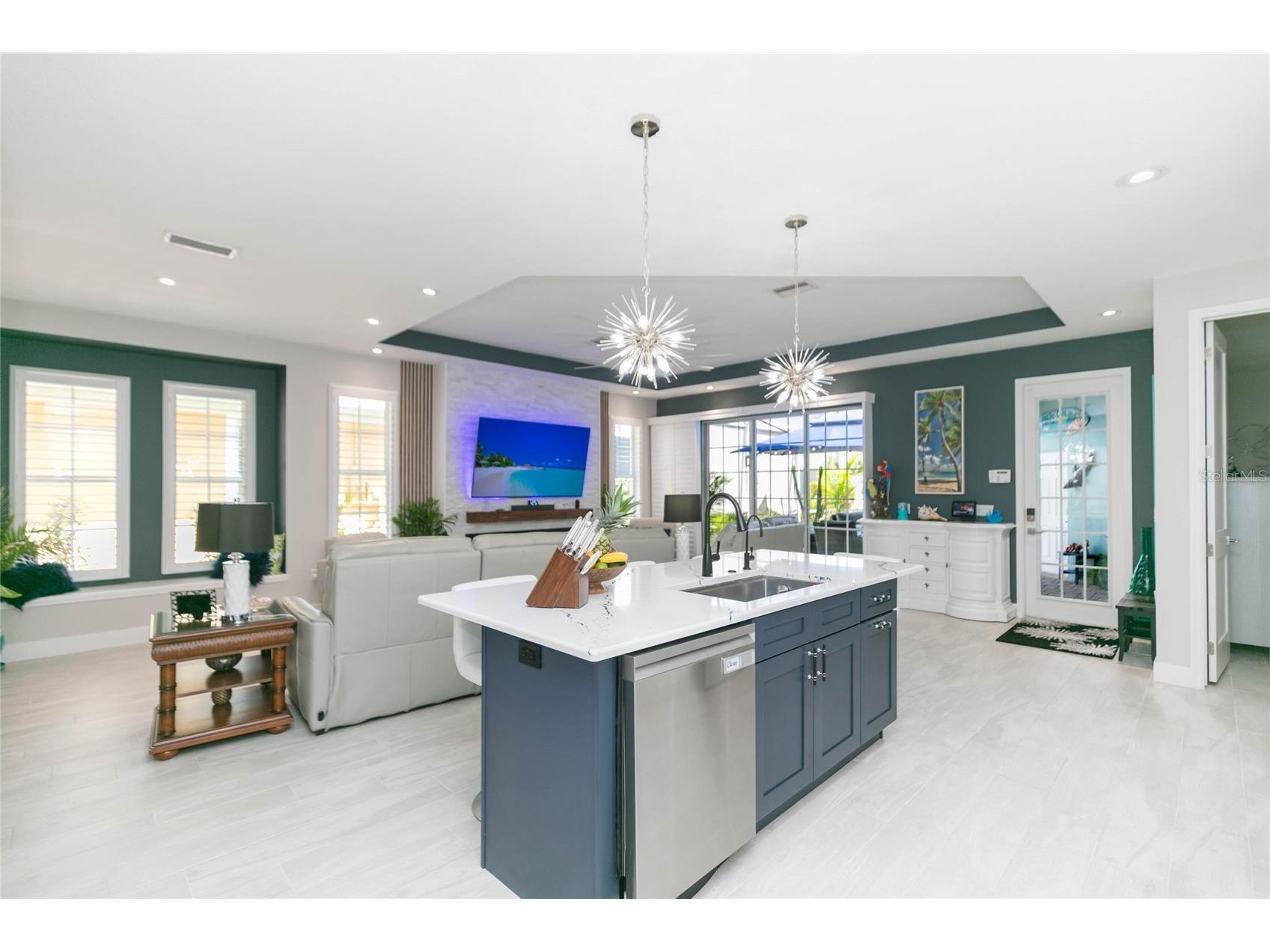 204 Latitude Place Apollo Beach FL 33572 TB8497673 image17