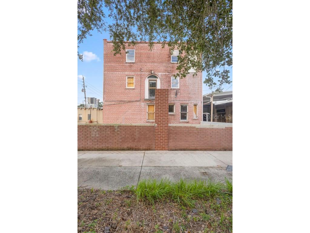 204 Magnolia Street New Smyrna Beach FL 32168 V4944223 image11