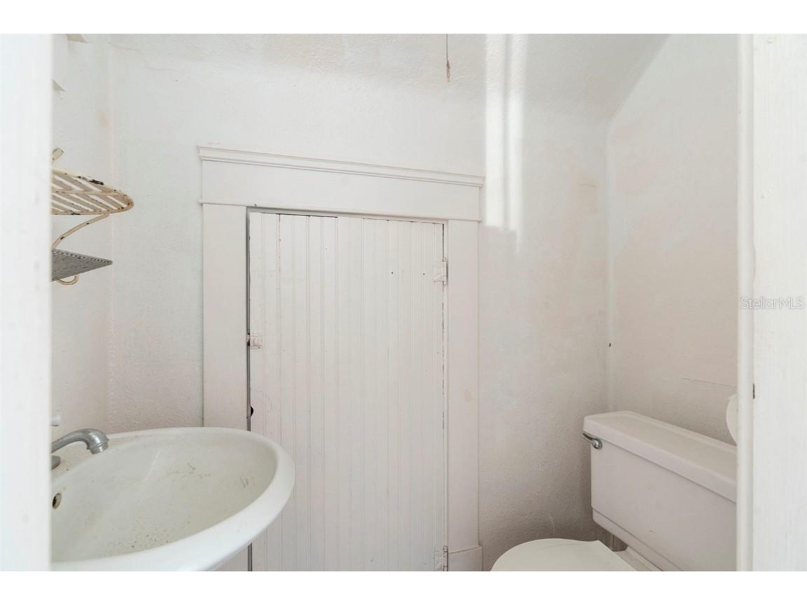 204 Magnolia Street New Smyrna Beach FL 32168 V4944223 image26