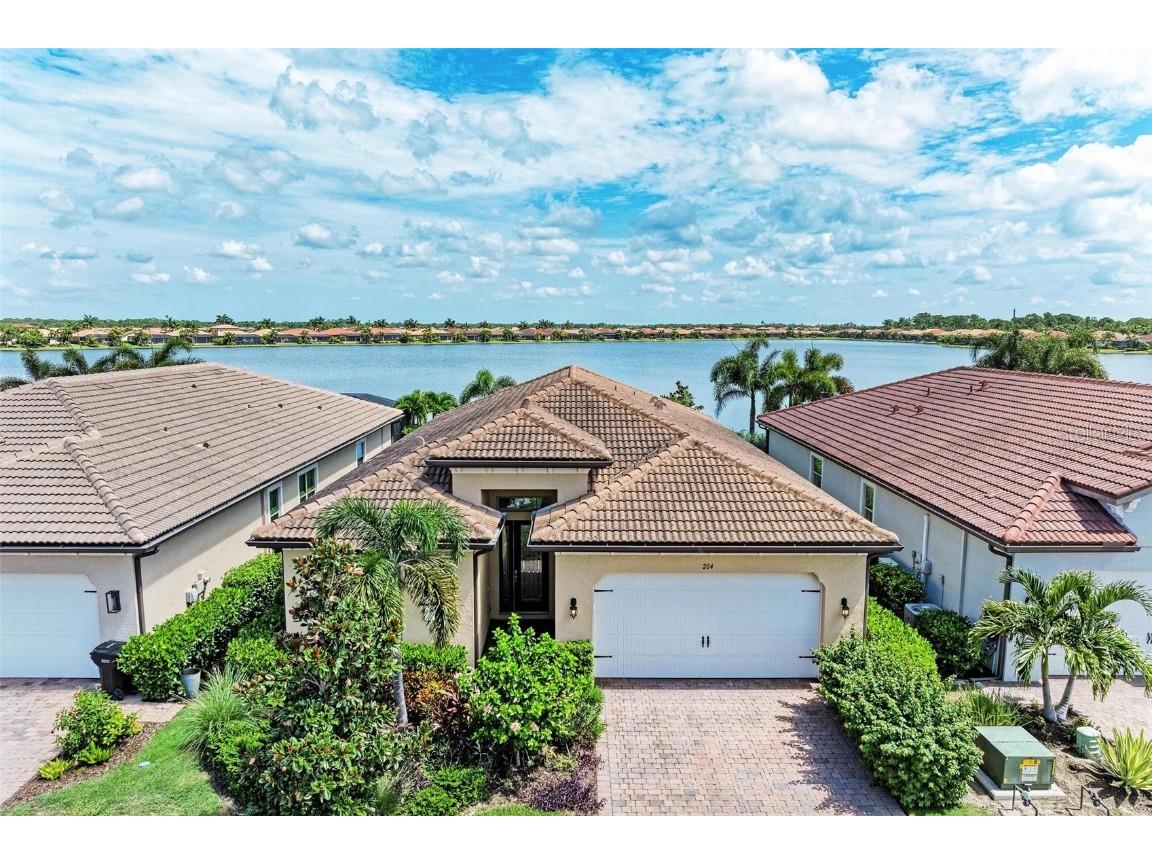 204 Maraviya Boulevard Nokomis FL 34275 - LAKE AWESOME A4654885 image1