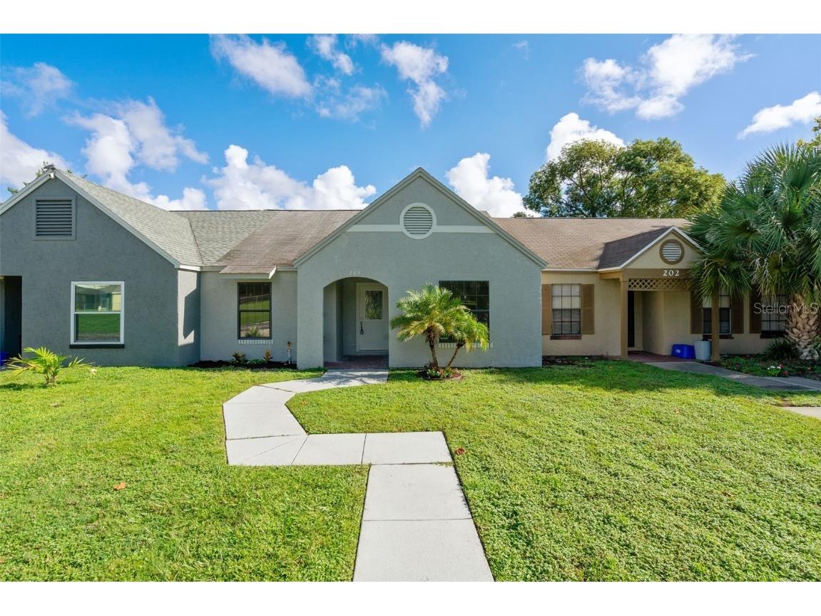 204 Meadow Boulevard Sanford FL 32771 O5973555 image1