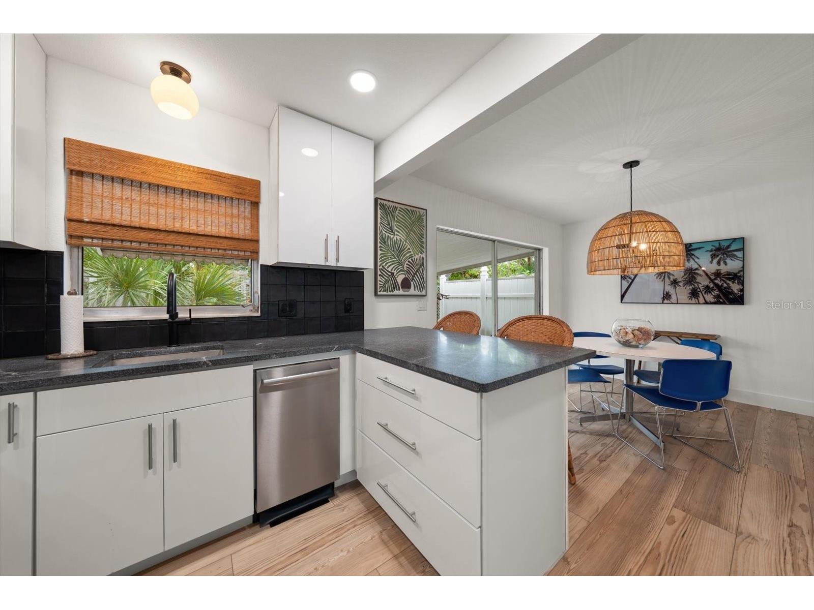 204 Mindy Drive Largo FL 33771 TB8507681 image13