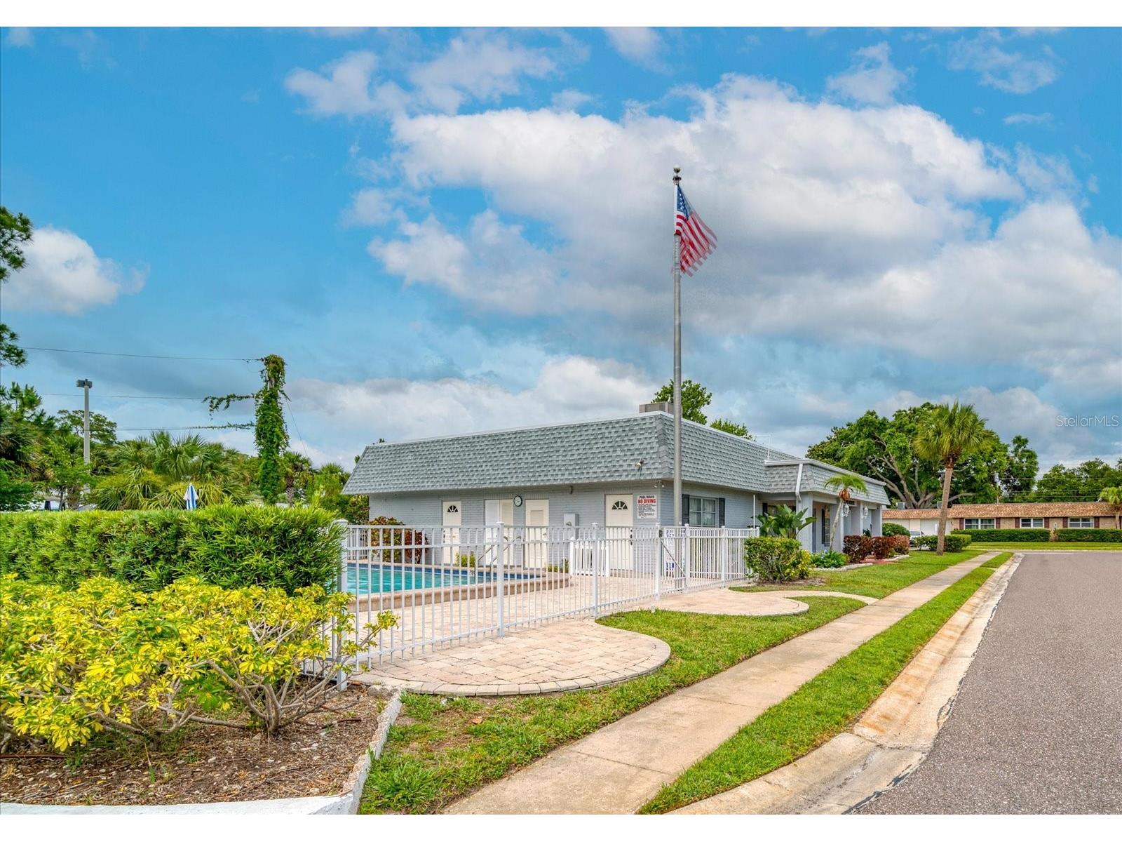 204 Mindy Drive Largo FL 33771 TB8507681 image25