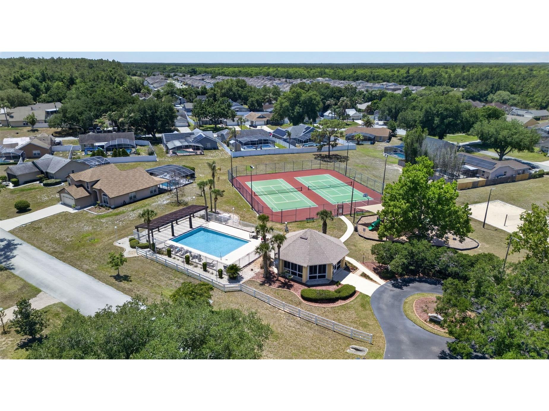 204 Montana Avenue Davenport FL 33897 O6399266 image4