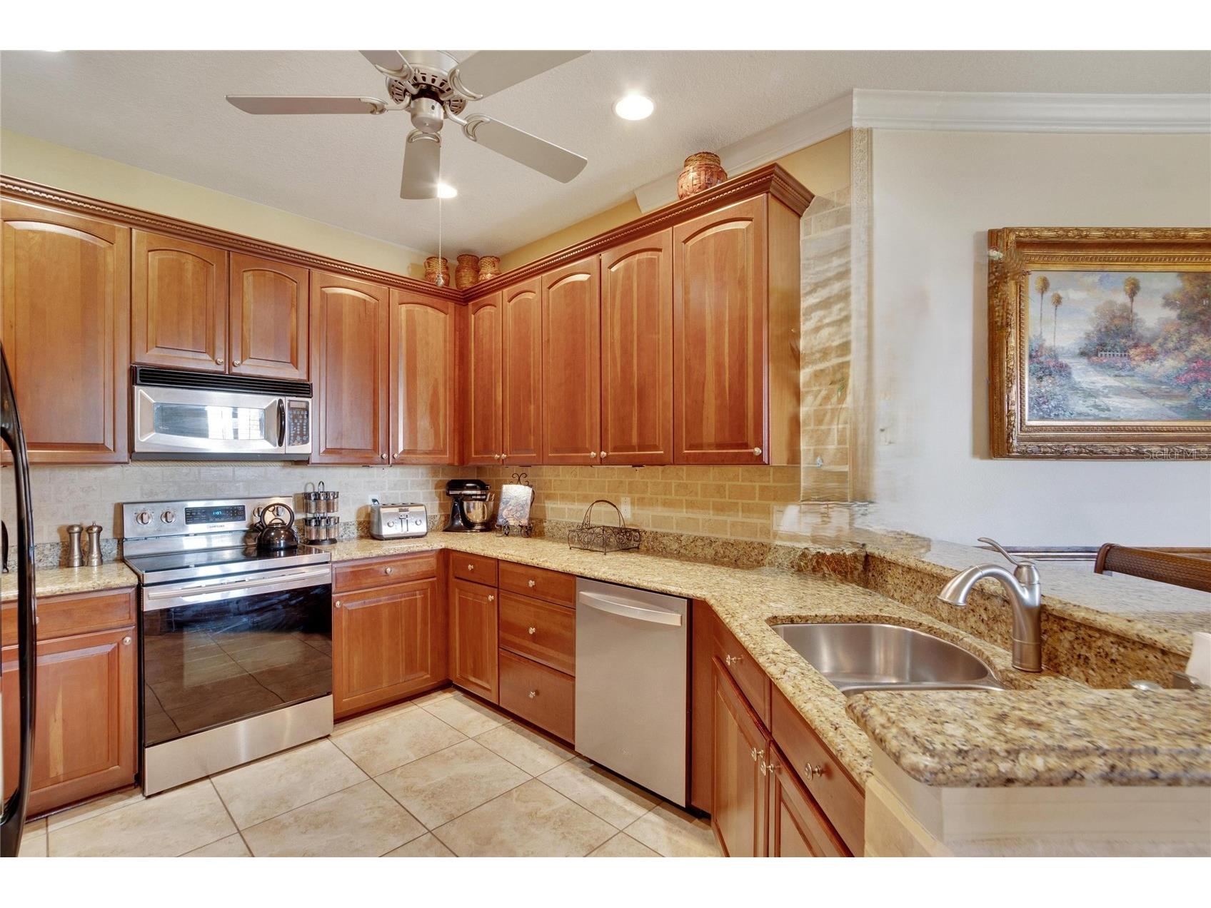 204 Mystic Falls Drive Apollo Beach FL 33572 TB8480523 image16