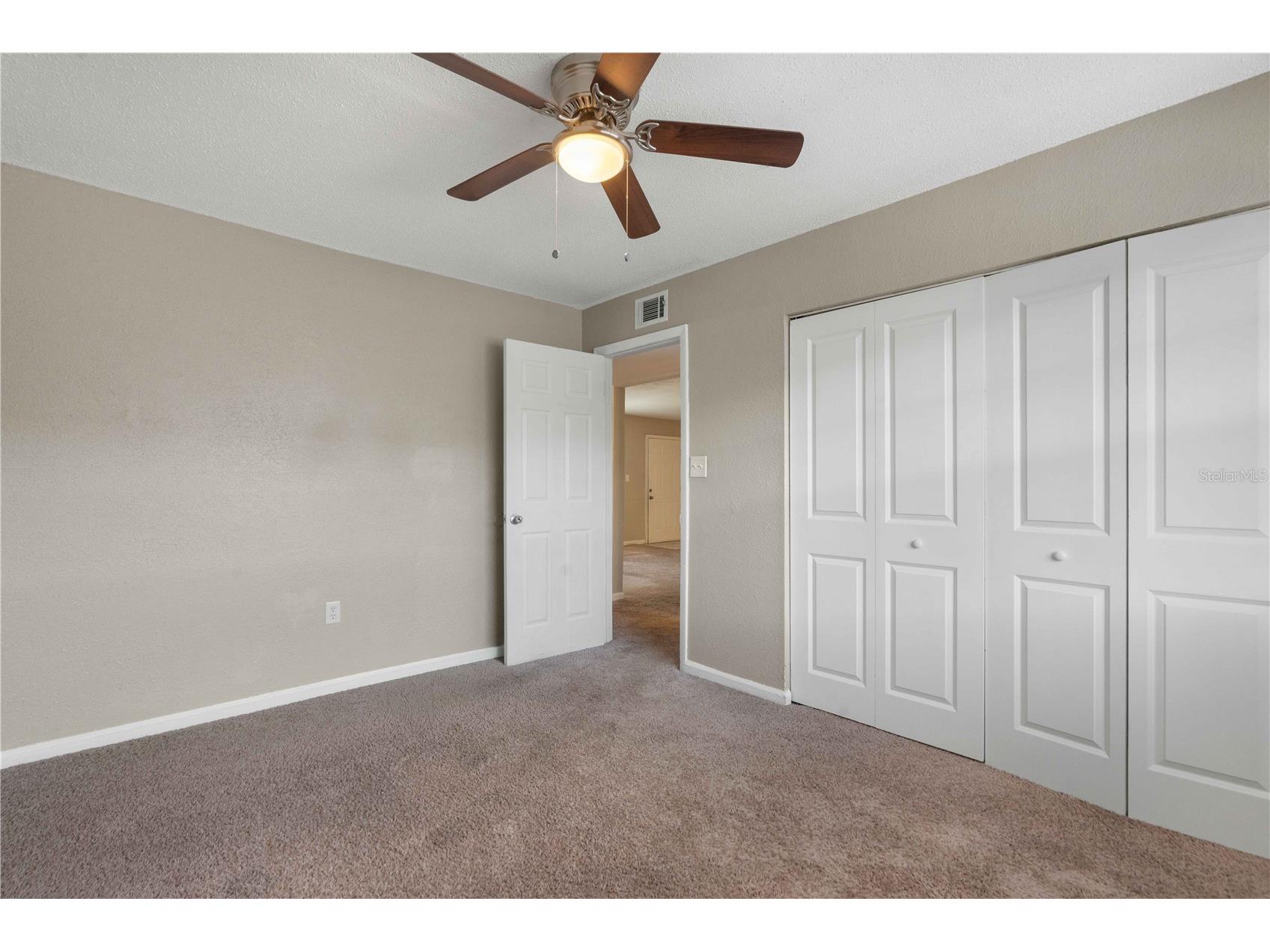 204 Pine Tulip Court #201 Tampa FL 33612 W7886955 image8