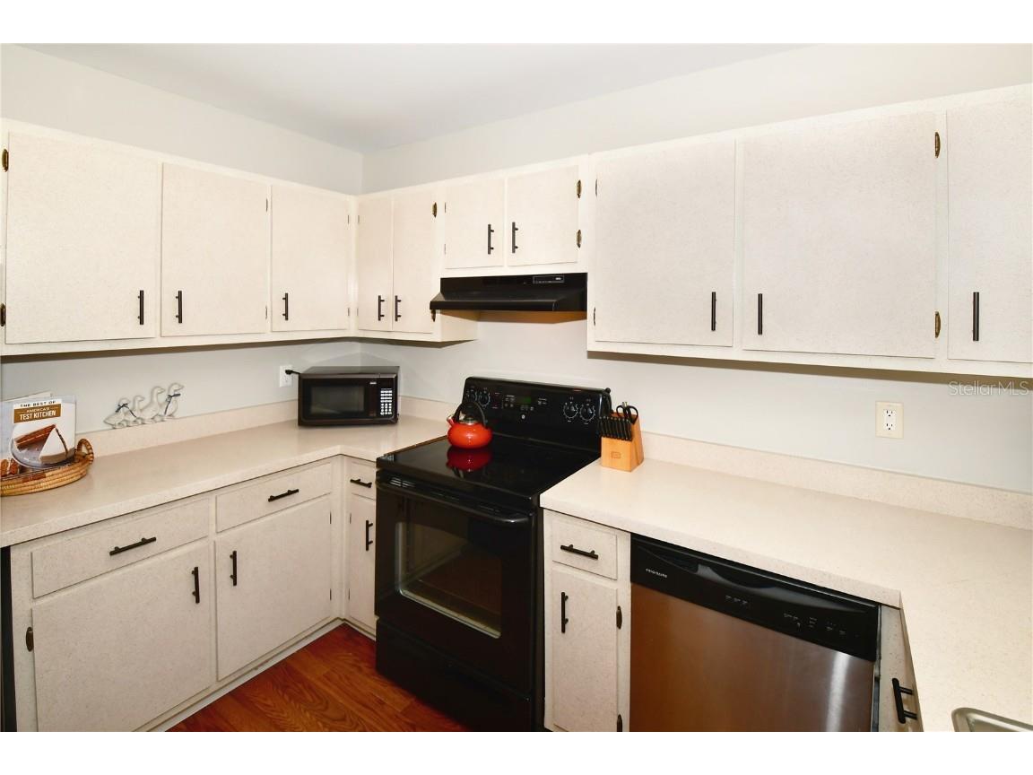 204 Pompano Drive SE #D Saint Petersburg FL 33705 - BIG BAYOU TB8395961 image14