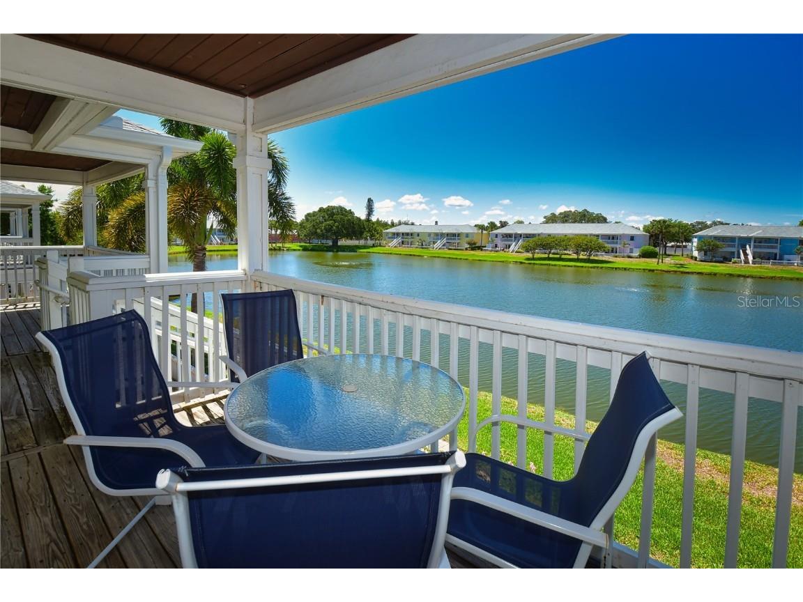 204 Pompano Drive SE #D Saint Petersburg FL 33705 - BIG BAYOU TB8395961 image32