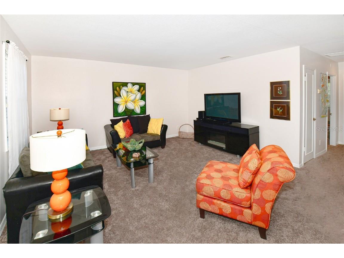 204 Pompano Drive SE #D Saint Petersburg FL 33705 - BIG BAYOU TB8395961 image6