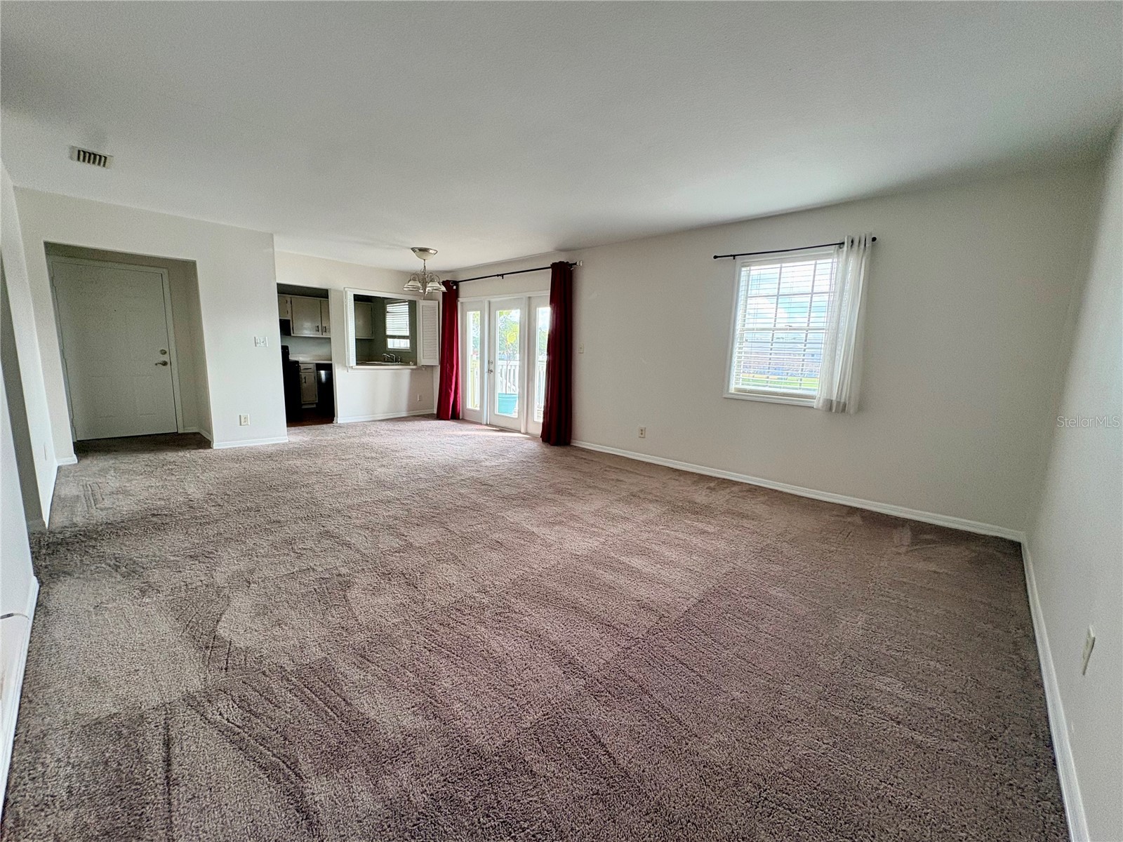 204 Pompano Drive SE #D Saint Petersburg FL 33705 - BIG BAYOU LAKE TB8489225 image4
