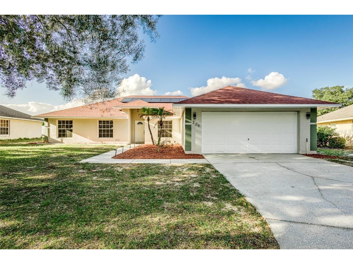 204 Quiet Oak Court Davenport FL 33896 L4940441 image1