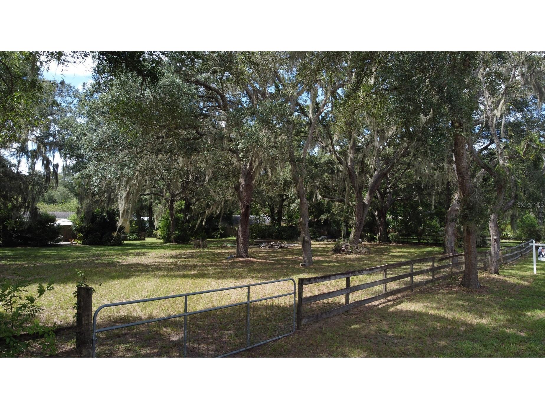 204 Ramano Avenue De Leon Springs FL 32130 V4942811 image3