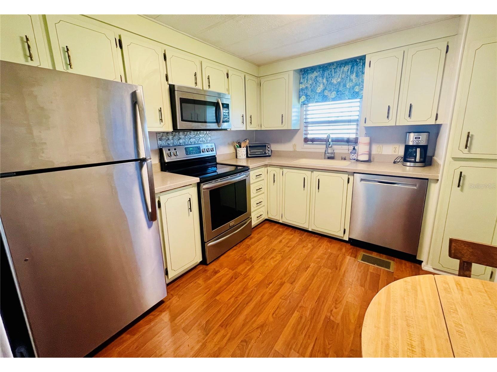 204 Red Maple Drive Palm Harbor FL 34684 TB8493661 image3