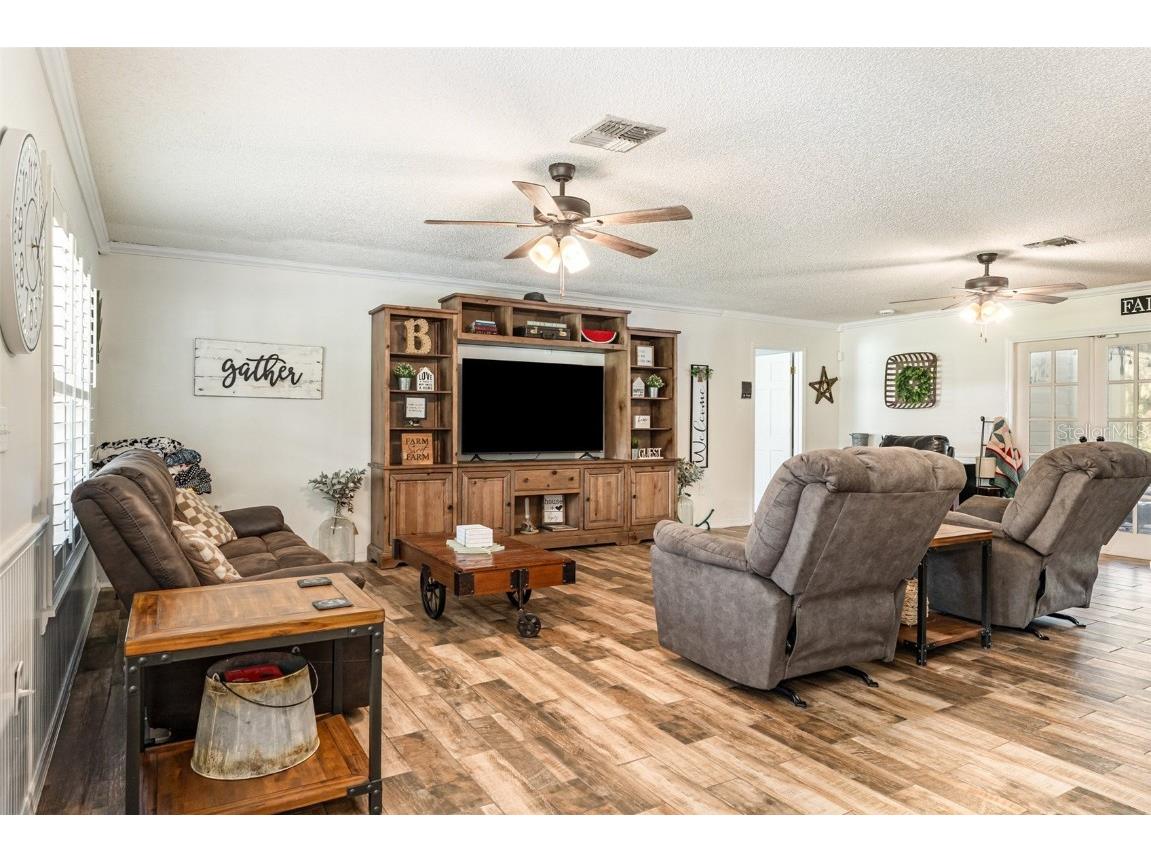 204 S Orange Avenue Fort Meade FL 33841 TB8415439 image4