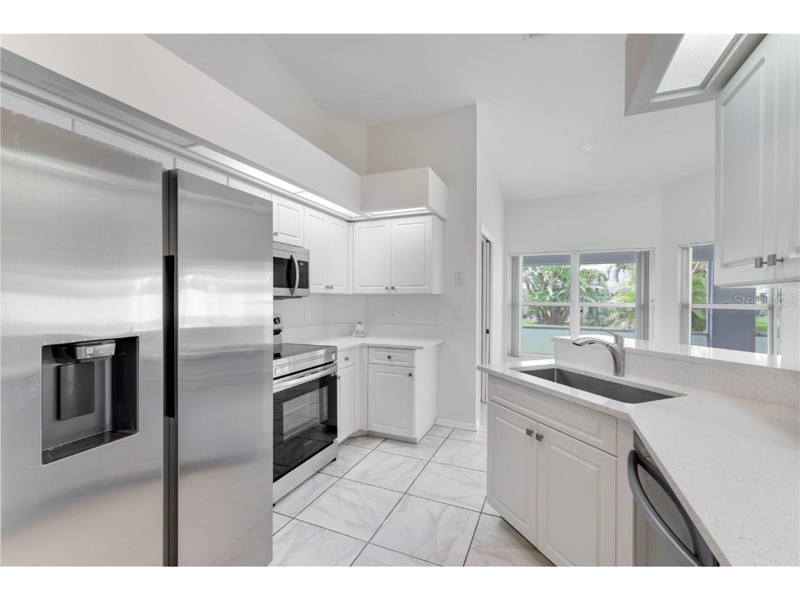 204 SE 19th Terrace Cape Coral FL 33990 A4657764 image11